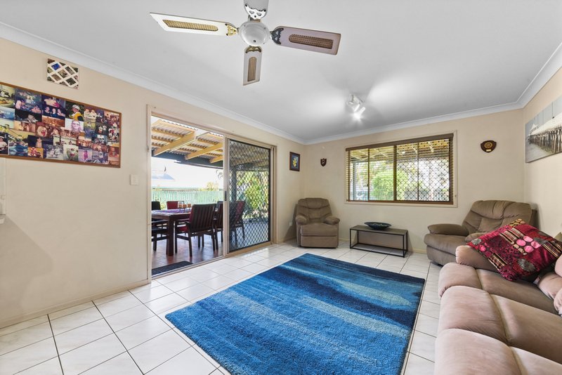 Photo - 76 Enbrook Street, Bracken Ridge QLD 4017 - Image 8