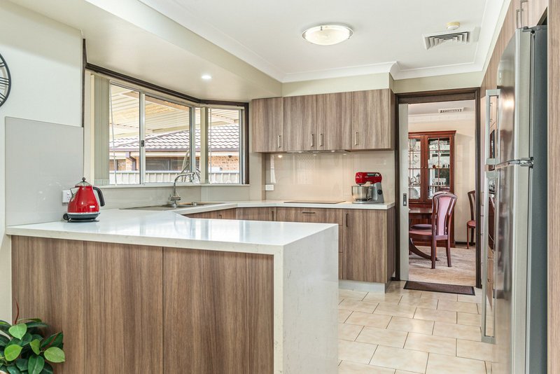 Photo - 76 Fantail Crescent, Erskine Park NSW 2759 - Image 2