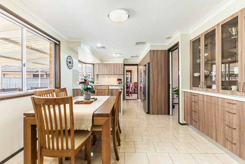 Photo - 76 Fantail Crescent, Erskine Park NSW 2759 - Image 3