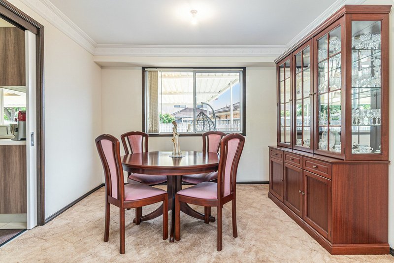 Photo - 76 Fantail Crescent, Erskine Park NSW 2759 - Image 4