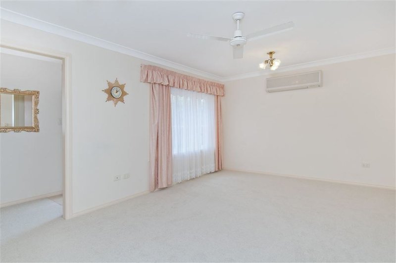 Photo - 76 Fiona Crescent, Lake Cathie NSW 2445 - Image 4