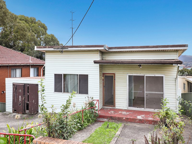 76 Flagstaff Road, Warrawong NSW 2502