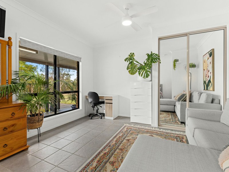 Photo - 76 Gilchrist Road, Rosehill QLD 4370 - Image 11