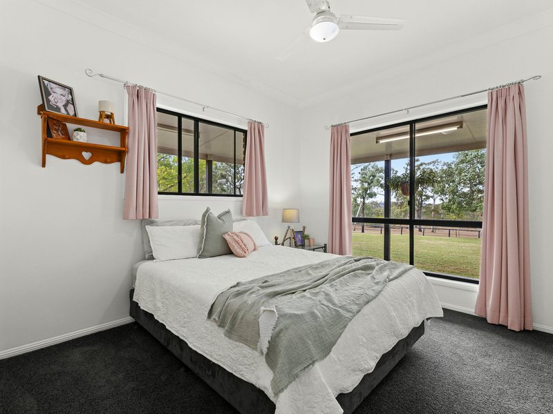 Photo - 76 Gilchrist Road, Rosehill QLD 4370 - Image 13