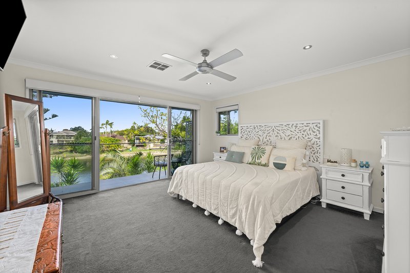 Photo - 76 Gretel Drive, Mermaid Waters QLD 4218 - Image 10