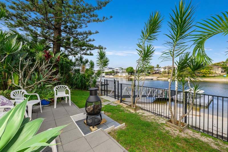 Photo - 76 Gretel Drive, Mermaid Waters QLD 4218 - Image 19