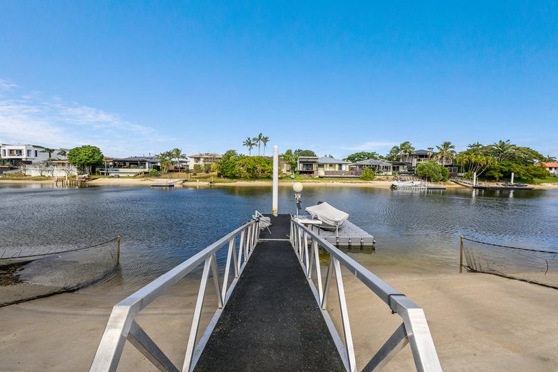 Photo - 76 Gretel Drive, Mermaid Waters QLD 4218 - Image 20