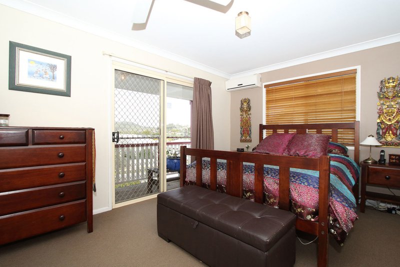 Photo - 76 Holland Road, Holland Park QLD 4121 - Image 7