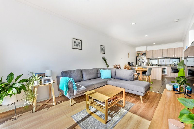 Photo - 7/6 Huckson Street, Dandenong VIC 3175 - Image 4