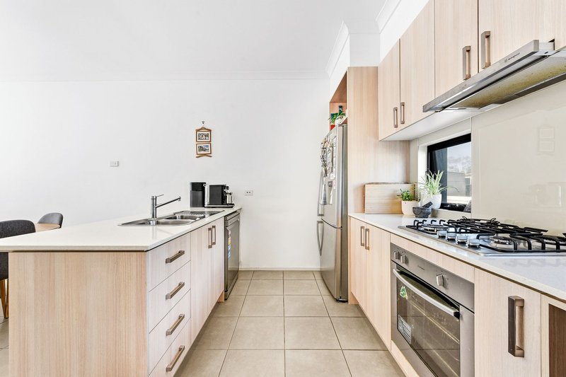 Photo - 7/6 Huckson Street, Dandenong VIC 3175 - Image 8