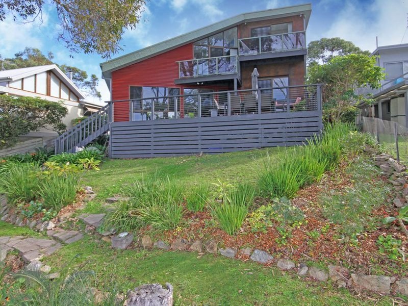 Photo - 76 Iluka Avenue, Malua Bay NSW 2536 - Image 18