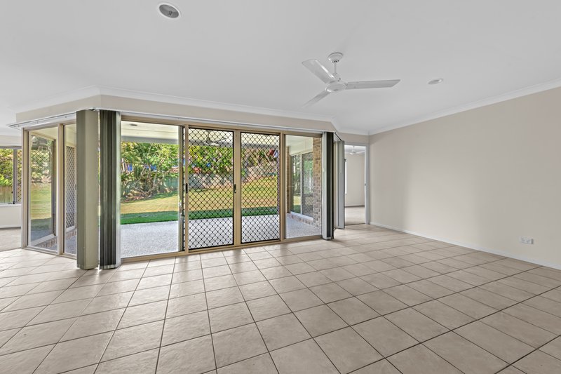 Photo - 76 Kays Road, The Gap QLD 4061 - Image 2