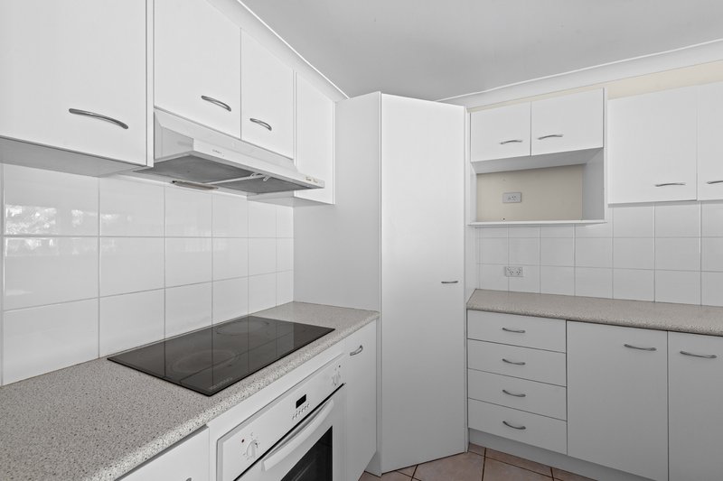 Photo - 76 Kays Road, The Gap QLD 4061 - Image 6