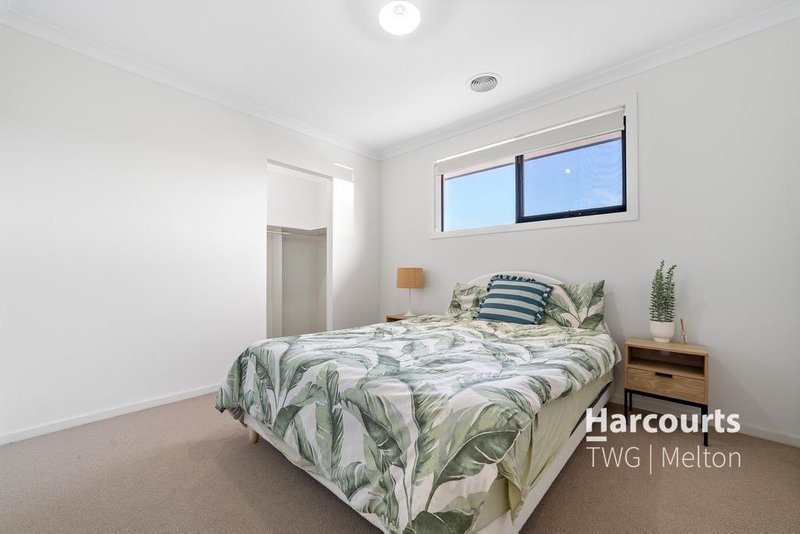 Photo - 76 Kirkpatrick Boulevard, Truganina VIC 3029 - Image 19