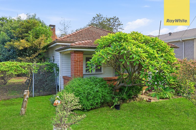Photo - 76 Kleins Road, Northmead NSW 2152 - Image 3