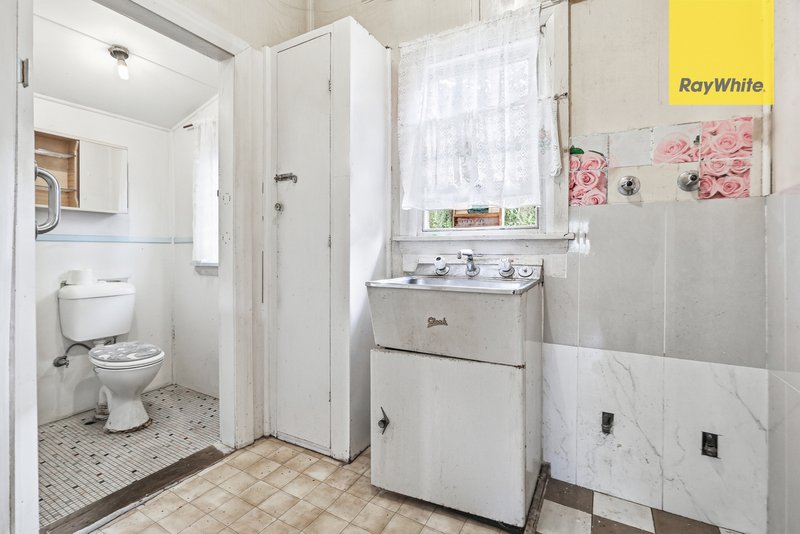 Photo - 76 Kleins Road, Northmead NSW 2152 - Image 15