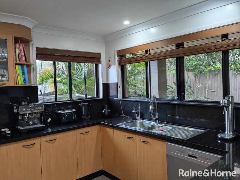 Photo - 76 Kununurra Crescent, Shailer Park QLD 4128 - Image 2