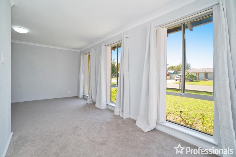 Photo - 76 Kurrajong Road, Safety Bay WA 6169 - Image 5