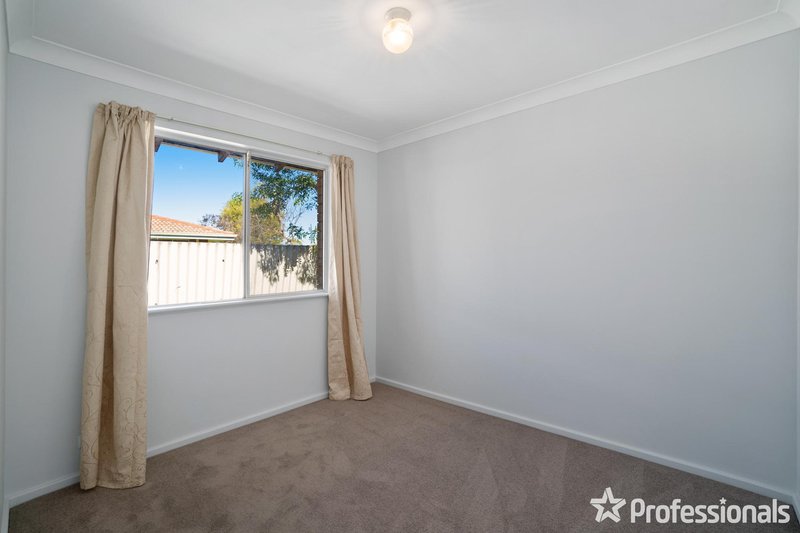 Photo - 76 Kurrajong Road, Safety Bay WA 6169 - Image 12