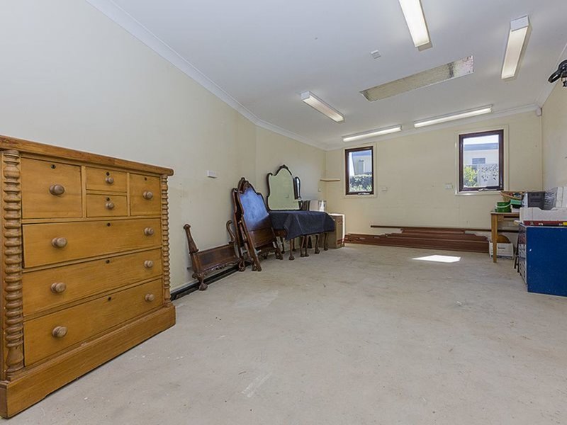 Photo - 76 La Perouse Street, Griffith ACT 2603 - Image 17