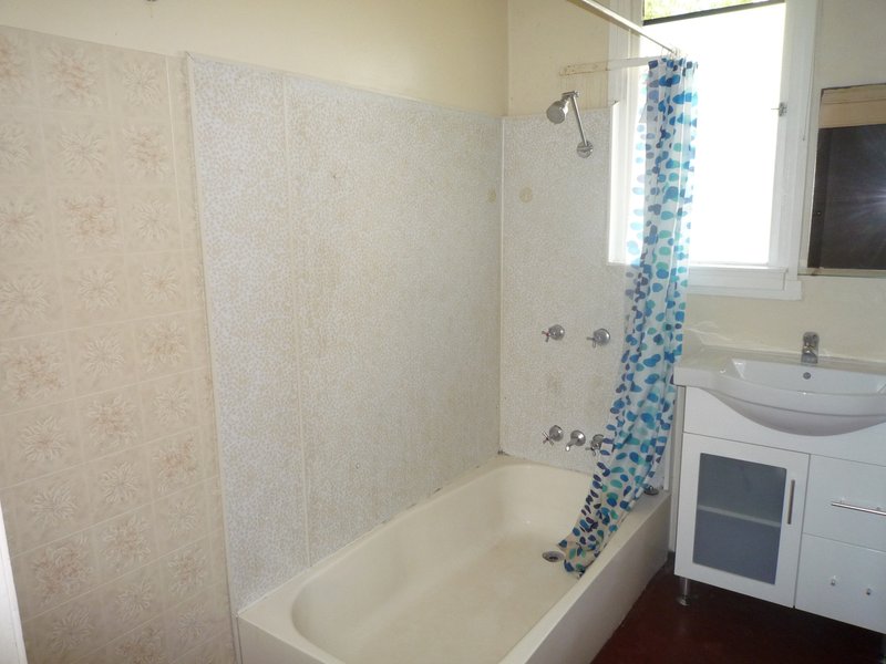 Photo - 76 Laura Street, Clontarf QLD 4019 - Image 4