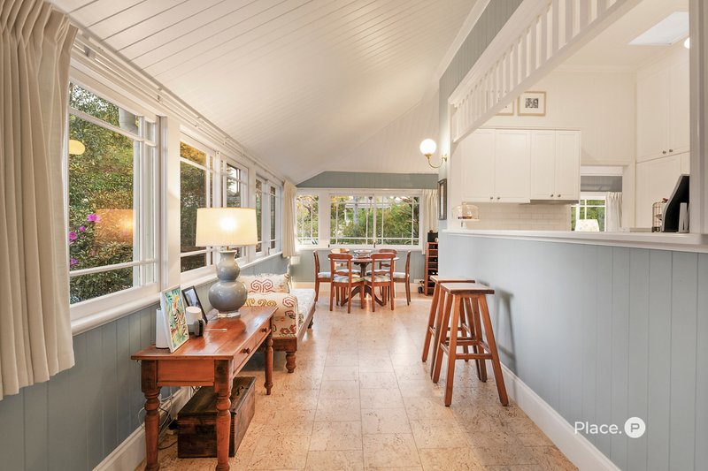 Photo - 76 Laurel Avenue, Chelmer QLD 4068 - Image 15