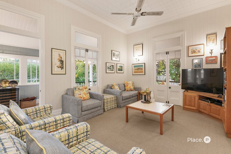 Photo - 76 Laurel Avenue, Chelmer QLD 4068 - Image 23