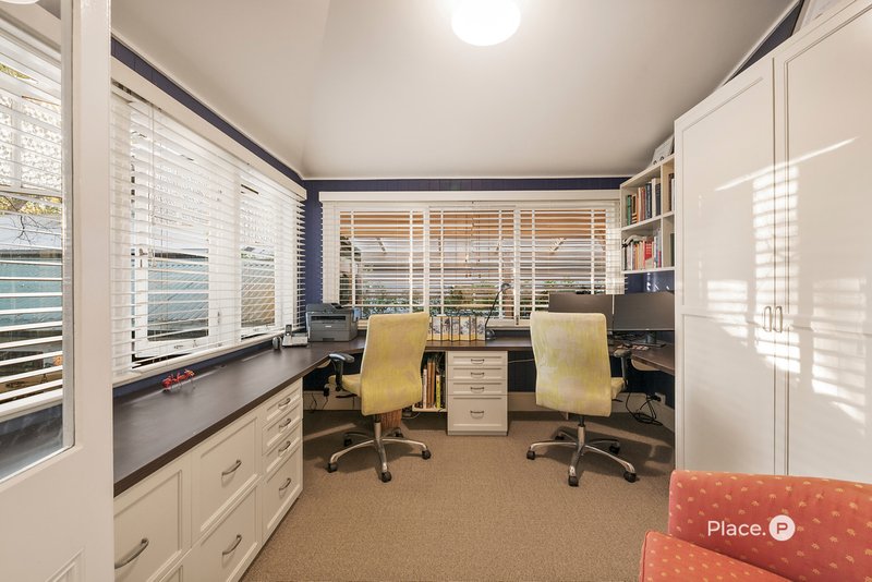 Photo - 76 Laurel Avenue, Chelmer QLD 4068 - Image 24