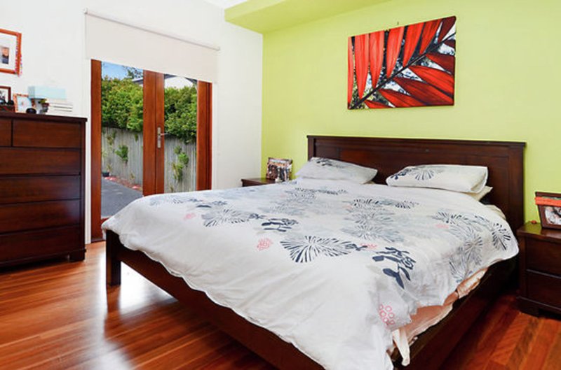 Photo - 76 Layard Street, Holland Park QLD 4121 - Image 3