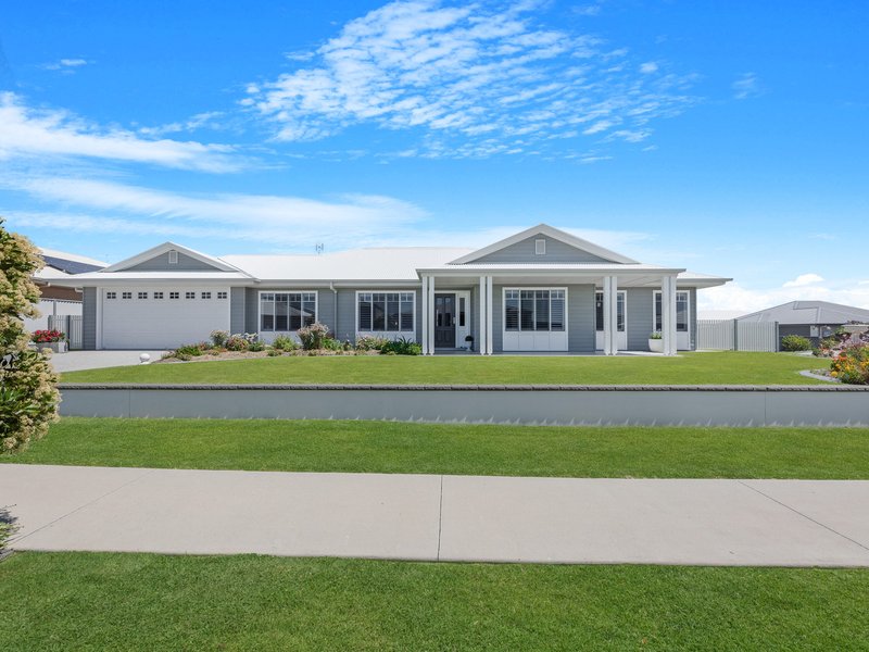 76 Mackay Drive, Kawungan QLD 4655