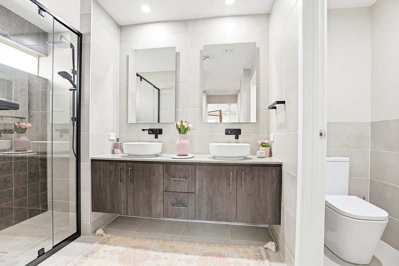 Photo - 76 Magic Street, Vineyard NSW 2765 - Image 12