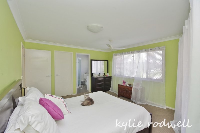 Photo - 76 Markwell Dr , Kooralbyn QLD 4285 - Image 9