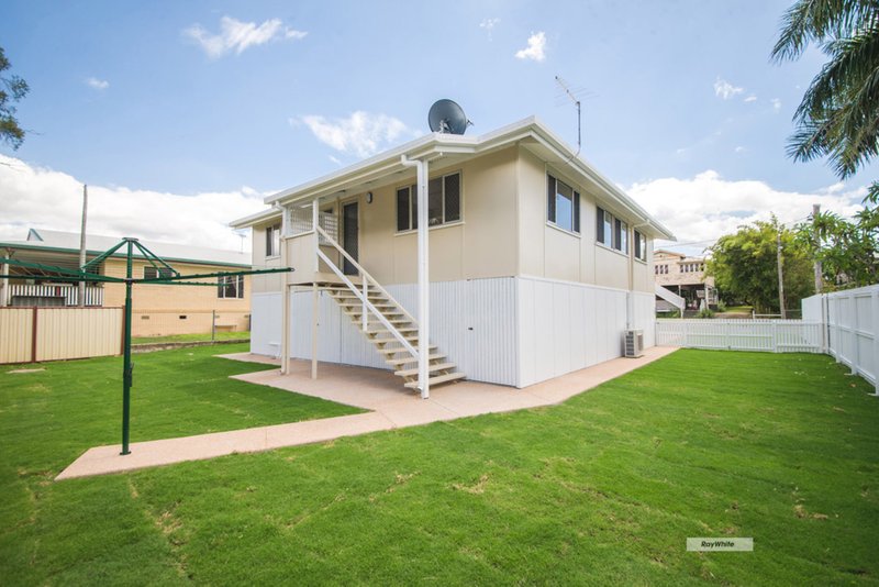 Photo - 76 Mckean Street, Berserker QLD 4701 - Image 12