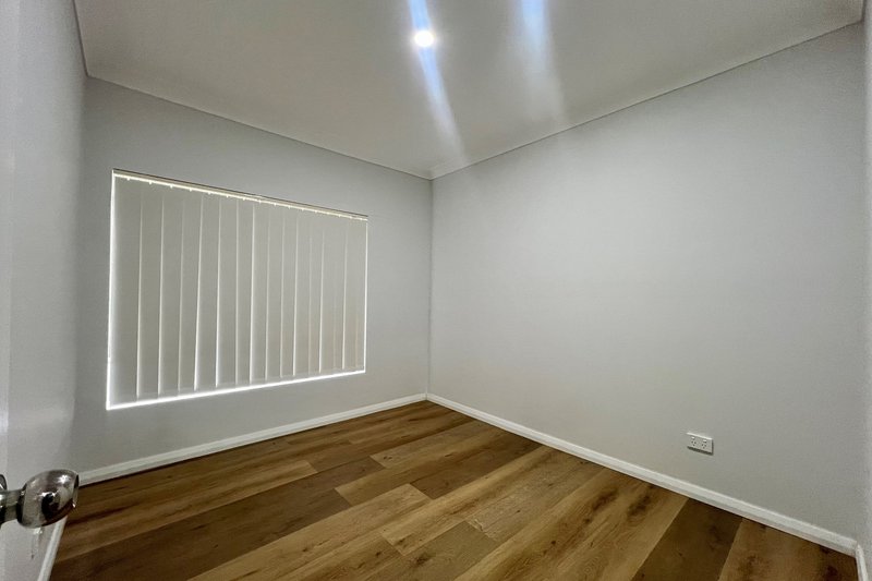 Photo - 76 Medway Road, Bringelly NSW 2556 - Image 5