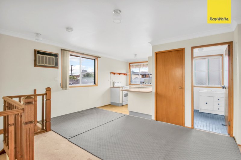 Photo - 76 Monitor Road, Merrylands NSW 2160 - Image 12