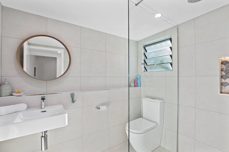 Photo - 76 Mooloomba Road, Point Lookout QLD 4183 - Image 20