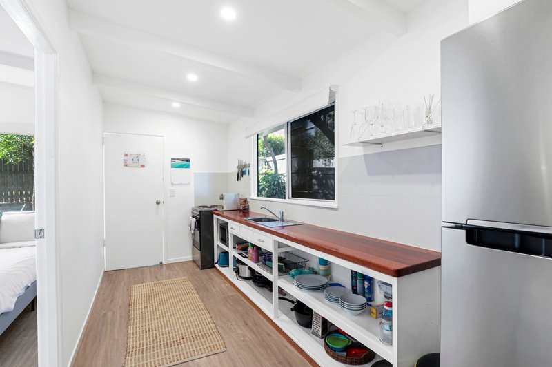Photo - 76 Mooloomba Road, Point Lookout QLD 4183 - Image 22