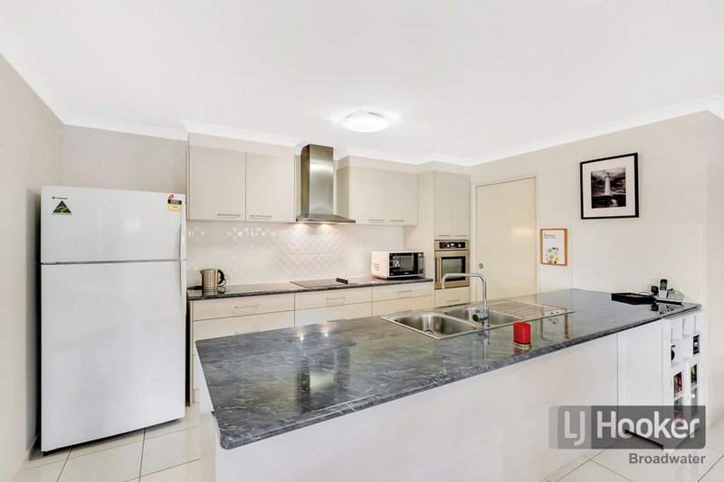 Photo - 76 Morala Avenue, Runaway Bay QLD 4216 - Image 2