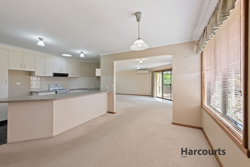 Photo - 76 Morris Avenue, Devonport TAS 7310 - Image 3