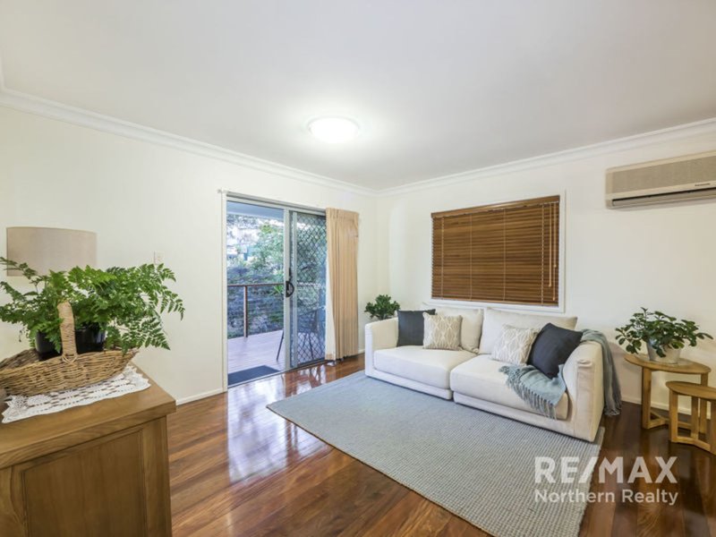 Photo - 76 Narellan Street , Arana Hills QLD 4054 - Image 7