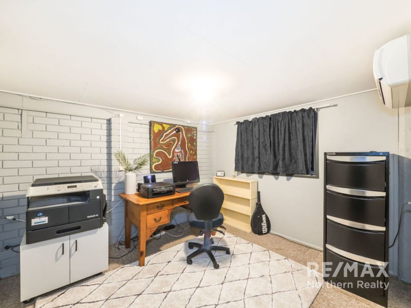 Photo - 76 Narellan Street , Arana Hills QLD 4054 - Image 16