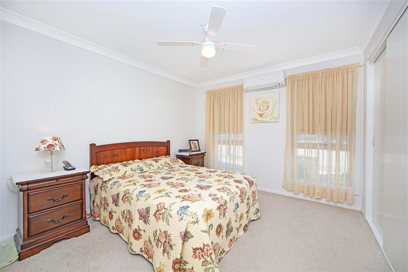 Photo - 76 Ocean View Road, Gorokan NSW 2263 - Image 6