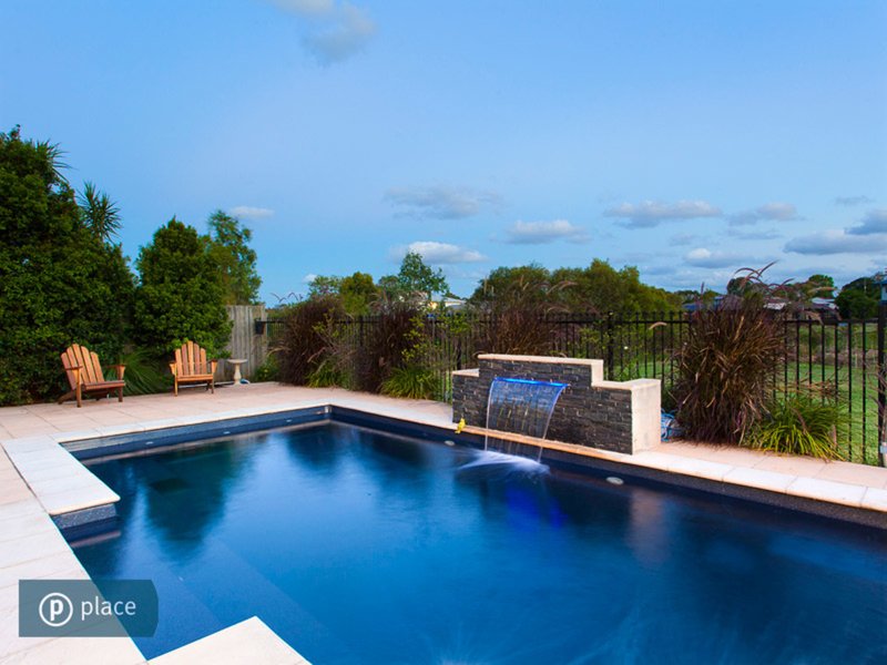 Photo - 76 Overlea Street, Nudgee QLD 4014 - Image 14