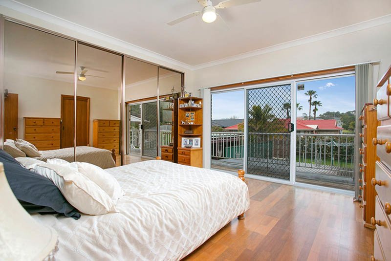 Photo - 76 Parklands Drive, Shellharbour NSW 2529 - Image 6