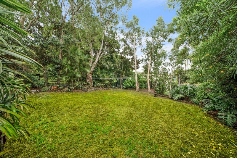 Photo - 76 Patricks Road, Arana Hills QLD 4054 - Image 11