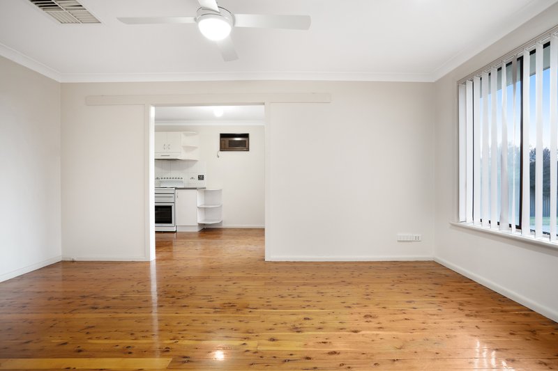 Photo - 76 Pell Street, Howlong NSW 2643 - Image 15