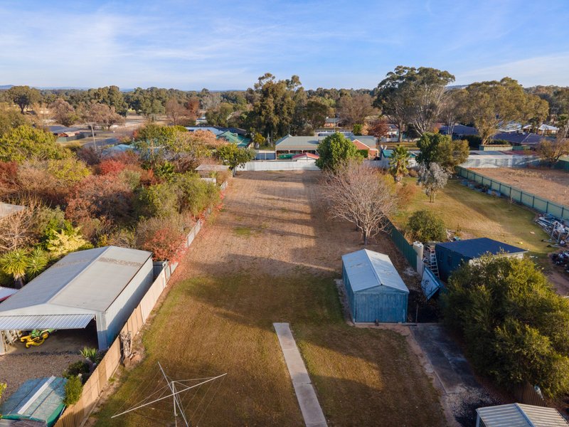 Photo - 76 Pell Street, Howlong NSW 2643 - Image 31