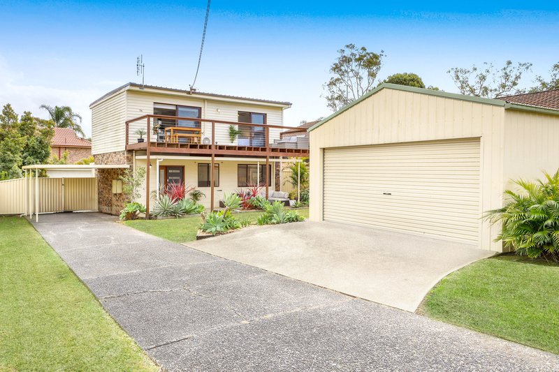 Photo - 76 Phyllis Avenue, Kanwal NSW 2259 - Image 1