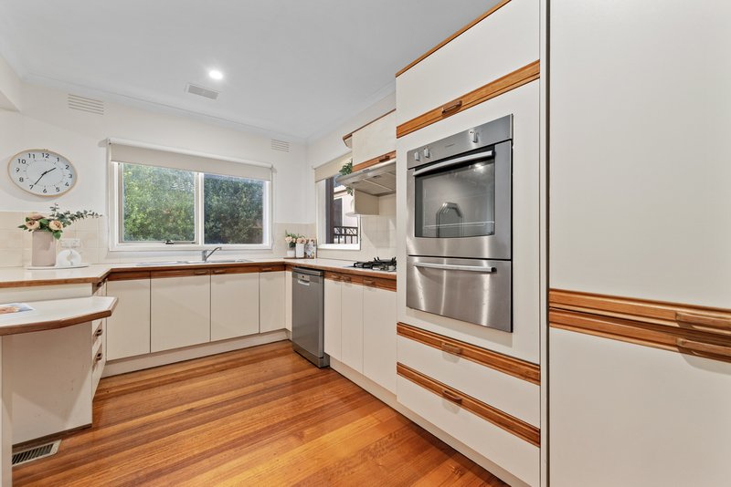 Photo - 76 Rathmullen Quadrant, Doncaster VIC 3108 - Image 3