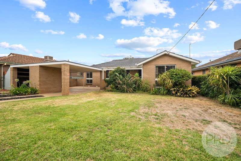 76 Raye Street, Tolland NSW 2650